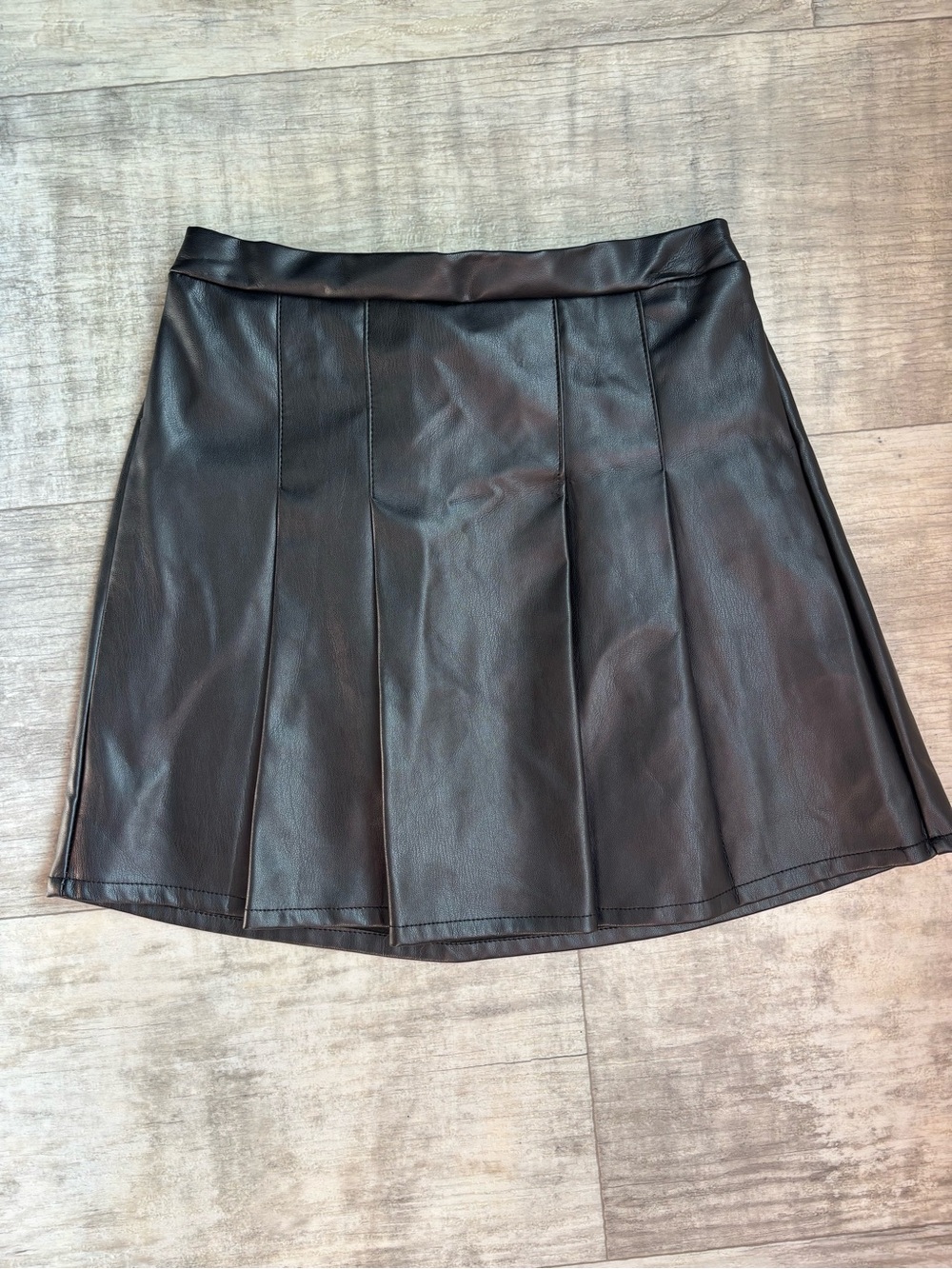 Kensie Girl Sz 12 Black Faux Leather Skirt-084